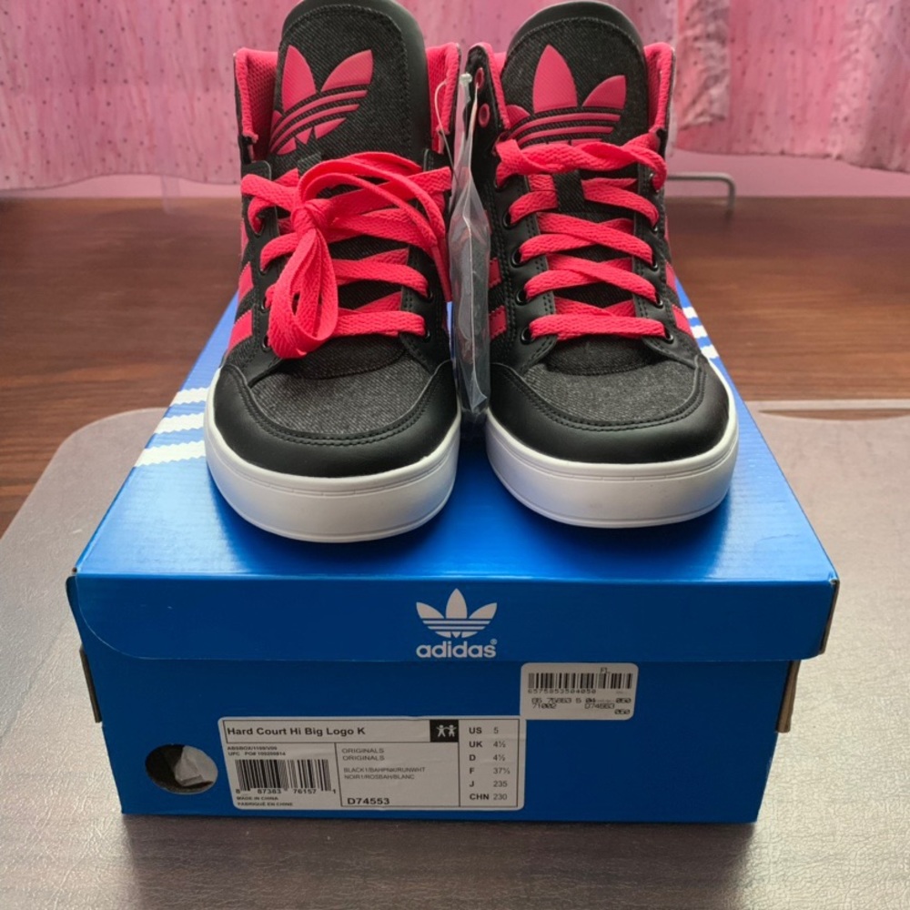 Adidas Originals Sneakers